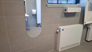 Mirror could easily have been made full length